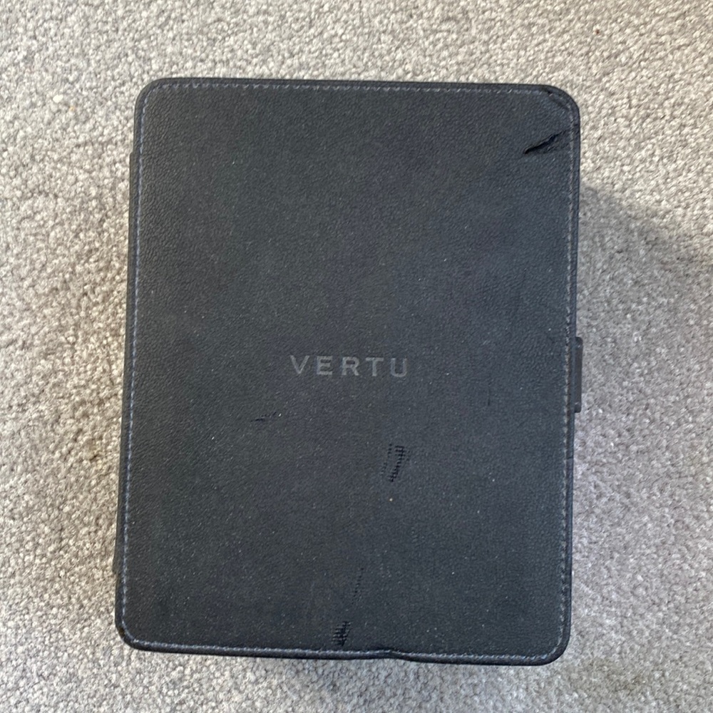 Vintage vertu storage box